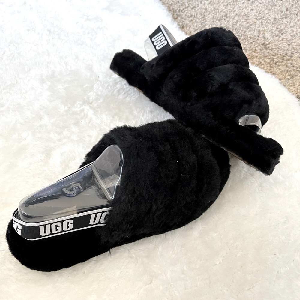 UGG Fluff Yeah Black Fur Slides Slippers In Size 5